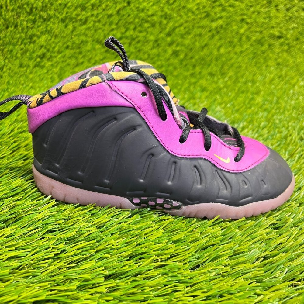 Nike Little Posite One Girls Size 10C Cave Purple Black‎ Athletic Shoes Sneakers